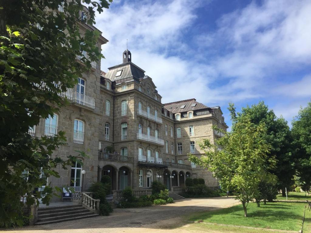 Edificio Historico Mondariz-Balneario, Tranquilidad, Ideal Para El Teletrabajo Екстер'єр фото